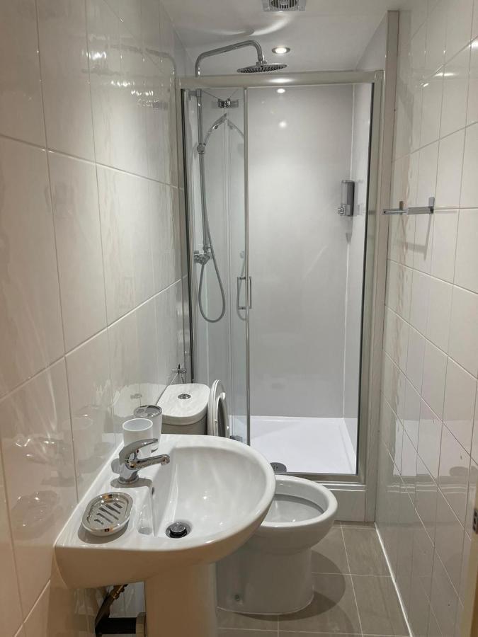The Chapter Hotels - Hyde Park Лондон Номер фото